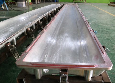 HDPE κύβων LLDPE φορμών Roto ODM πλαστική φόρμα εμποδίων οδών